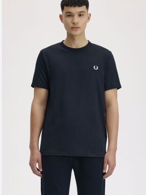 Fred Perry Navy Short Sleeve Crew T-Shirt with White Laurel Logo 21" pit-pit